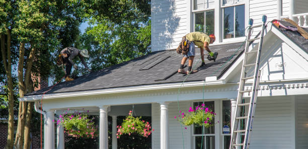 Best Roof Maintenance Services  in Thompsonville, CT
