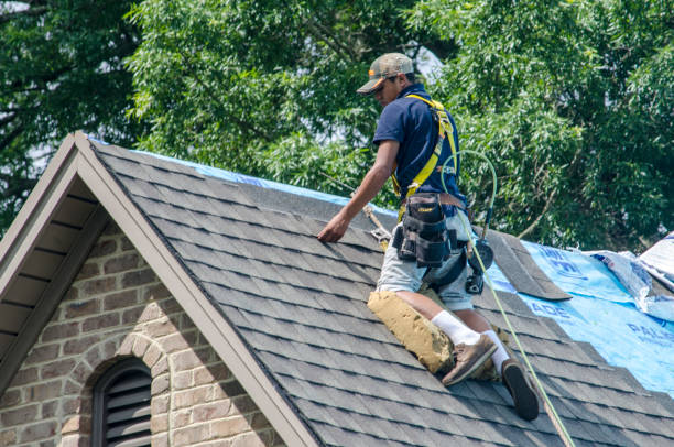 Quick and Trustworthy Emergency Roof Repair Services in Thompsonville, CT